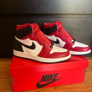 Air Jordan 1 Retro High OG Satin Snake Chicago 7W/5.5M